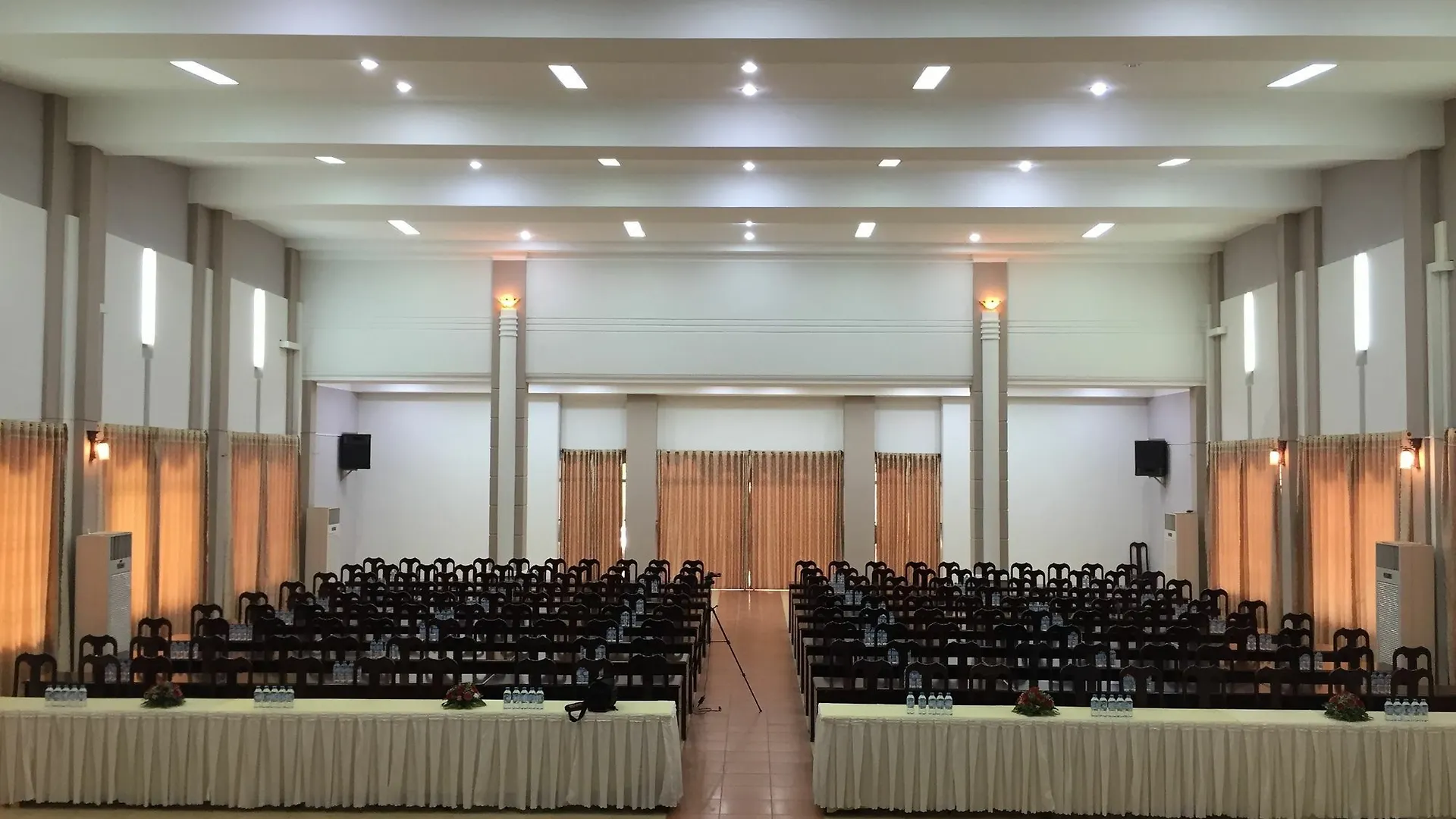 Cao Su Hotel Vung Tau 2*,  Vietnam